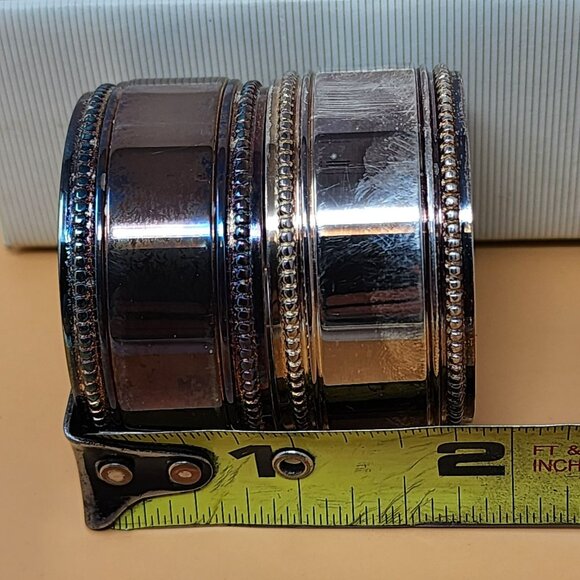 William-Sonoma Hotel Silver Napkin Rings Set Of 4 Silver-Plated Beaded Style - Picture 9 of 13